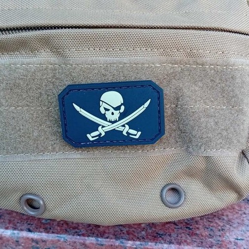 Пачове и велкро панели, аксесоари - Гумена нашивка Pirate Skull