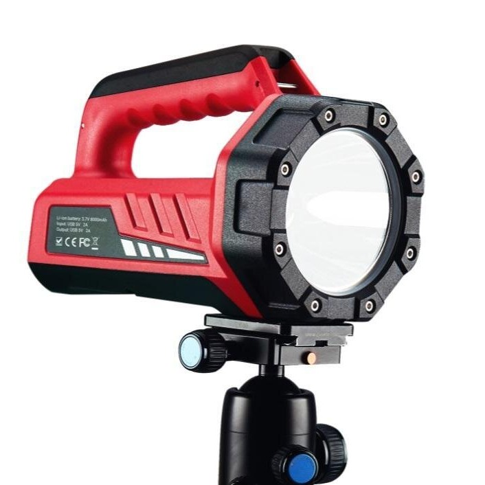 Фенери - Мултифункционален прожектор Klarus RS10 800lm